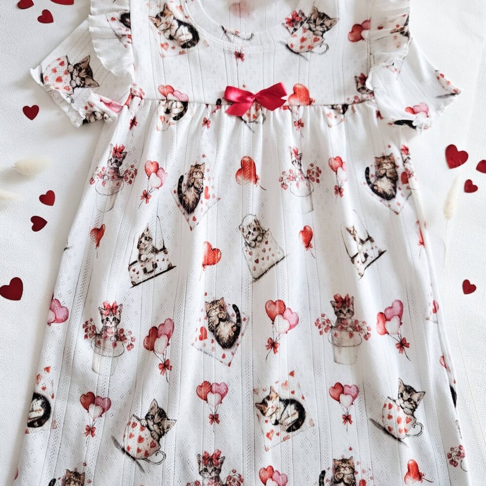 Öösärk – Kiisud